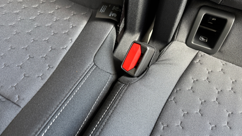 Ford Tourneo Custom 320 L1 Diesel Fwd 2.0 EcoBlue 136ps H1 Titanium 8 seater Auto